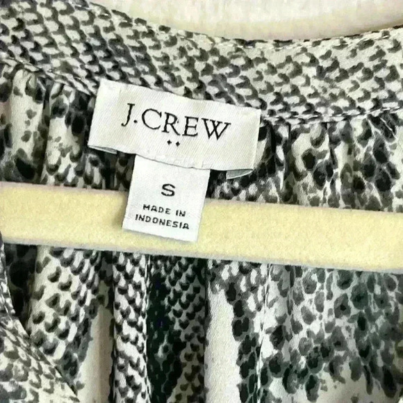 J.Crew Factory Snake Print long sleeve Blouse in size Small. - Picture 3 of 5
